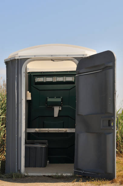 Best Portable bathroom rental  in Magnolia, OH